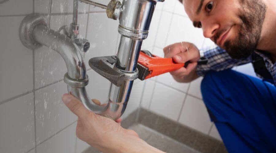 Professional clogged toilet repair services in Bismarck, MO